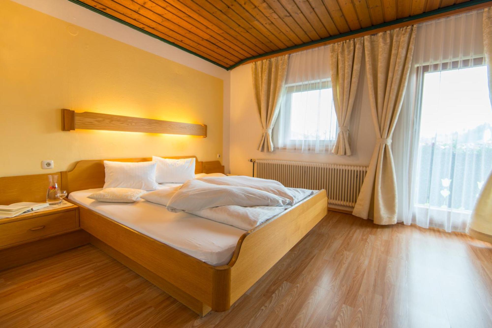 Hotel Salaterhof Embach Lend Pokoj fotografie